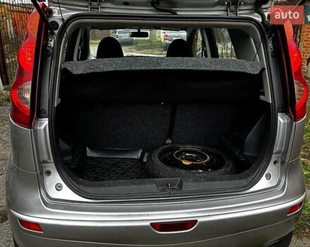 Сірий Ніссан Ноут, об'ємом двигуна 1.4 л та пробігом 210 тис. км за 6500 $, фото 3 на Automoto.ua