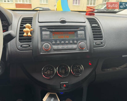 Сірий Ніссан Ноут, об'ємом двигуна 1.6 л та пробігом 94 тис. км за 9599 $, фото 5 на Automoto.ua