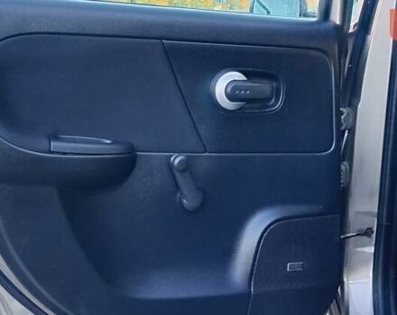 Ниссан Ноут 2013 в Радивилове на Automoto.ua Серый Ниссан Ноут, объемом двигателя 1.4 л и пробегом 148 тыс. км за 6950 $, фото 27 на Automoto.ua