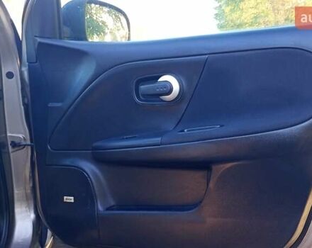 Ниссан Ноут 2013 в Радивилове на Automoto.ua Серый Ниссан Ноут, объемом двигателя 1.4 л и пробегом 148 тыс. км за 6950 $, фото 24 на Automoto.ua