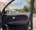 Сірий Ніссан Ноут, об'ємом двигуна 1.39 л та пробігом 190 тис. км за 4000 $, фото 17 на Automoto.ua