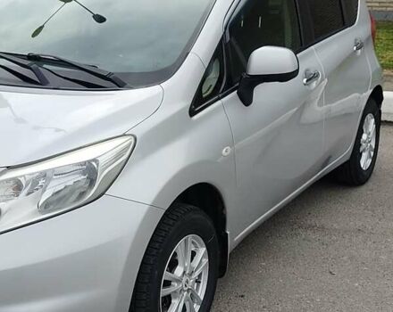 Сірий Ніссан Ноут, об'ємом двигуна 1.2 л та пробігом 130 тис. км за 8000 $, фото 1 на Automoto.ua