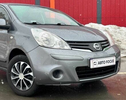 Серый Ниссан Ноут, объемом двигателя 1.4 л и пробегом 204 тыс. км за 5490 $, фото 1 на Automoto.ua