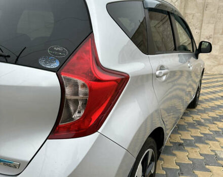 Серый Ниссан Ноут, объемом двигателя 1.2 л и пробегом 27 тыс. км за 7400 $, фото 21 на Automoto.ua