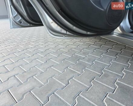 Сірий Ніссан Ноут, об'ємом двигуна 1.6 л та пробігом 239 тис. км за 7499 $, фото 36 на Automoto.ua