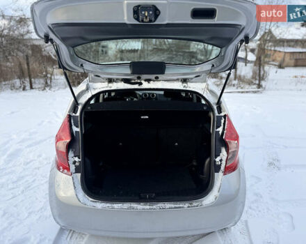 Сірий Ніссан Ноут, об'ємом двигуна 1.2 л та пробігом 156 тис. км за 7100 $, фото 47 на Automoto.ua