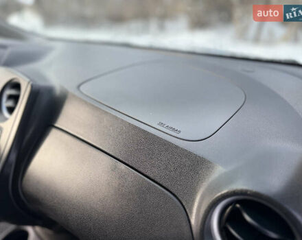 Сірий Ніссан Ноут, об'ємом двигуна 1.2 л та пробігом 156 тис. км за 7100 $, фото 56 на Automoto.ua