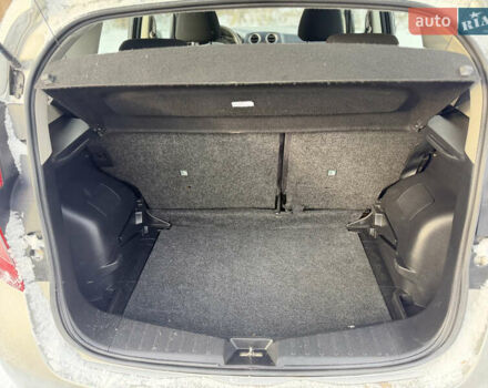 Сірий Ніссан Ноут, об'ємом двигуна 1.2 л та пробігом 156 тис. км за 7100 $, фото 45 на Automoto.ua