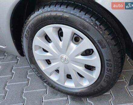 Сірий Ніссан Ноут, об'ємом двигуна 1.6 л та пробігом 149 тис. км за 7500 $, фото 55 на Automoto.ua