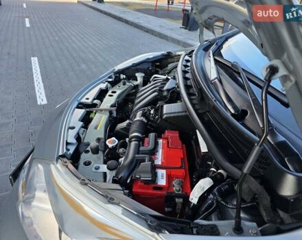 Сірий Ніссан Ноут, об'ємом двигуна 1.6 л та пробігом 239 тис. км за 7499 $, фото 53 на Automoto.ua