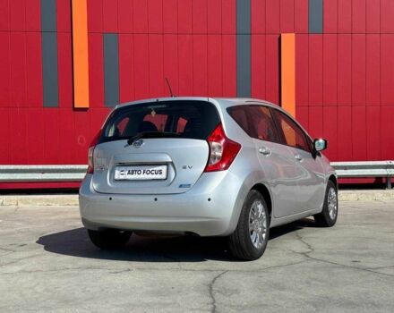 Сірий Ніссан Ноут, об'ємом двигуна 0 л та пробігом 175 тис. км за 7590 $, фото 7 на Automoto.ua
