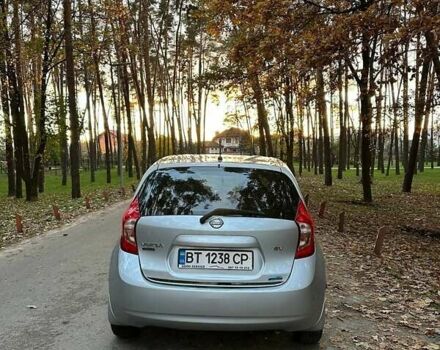 Сірий Ніссан Ноут, об'ємом двигуна 1.6 л та пробігом 92 тис. км за 7250 $, фото 4 на Automoto.ua