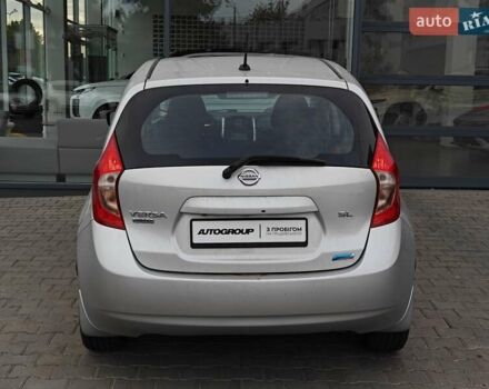 Сірий Ніссан Ноут, об'ємом двигуна 0 л та пробігом 198 тис. км за 8800 $, фото 2 на Automoto.ua