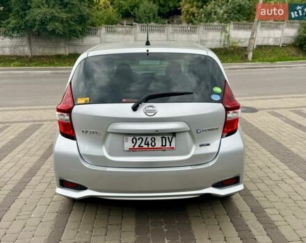 Сірий Ніссан Ноут, об'ємом двигуна 1.2 л та пробігом 42 тис. км за 10899 $, фото 27 на Automoto.ua