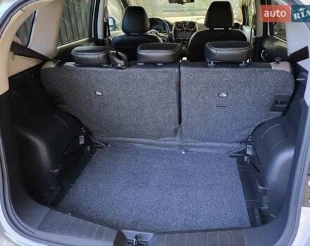 Серый Ниссан Ноут, объемом двигателя 1.2 л и пробегом 55 тыс. км за 12400 $, фото 16 на Automoto.ua