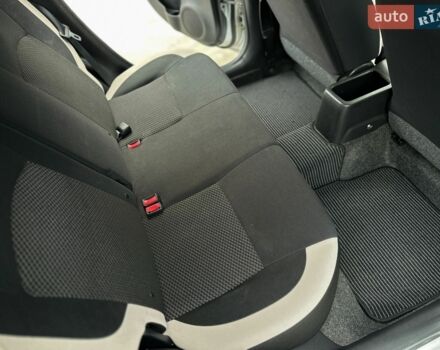 Сірий Ніссан Ноут, об'ємом двигуна 1.2 л та пробігом 88 тис. км за 10650 $, фото 26 на Automoto.ua