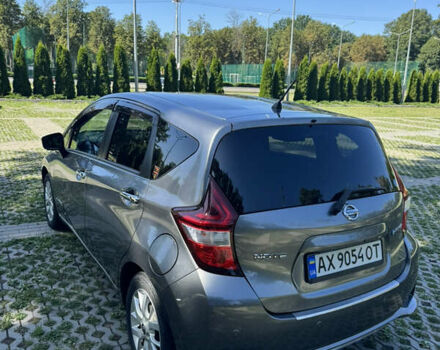 Серый Ниссан Ноут, объемом двигателя 1.2 л и пробегом 48 тыс. км за 12900 $, фото 4 на Automoto.ua