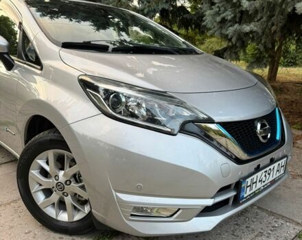 Сірий Ніссан Ноут, об'ємом двигуна 1.2 л та пробігом 71 тис. км за 11900 $, фото 3 на Automoto.ua