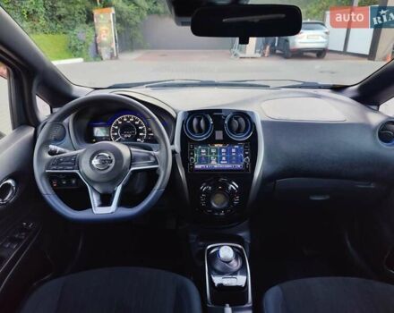 Серый Ниссан Ноут, объемом двигателя 1.2 л и пробегом 53 тыс. км за 13700 $, фото 6 на Automoto.ua