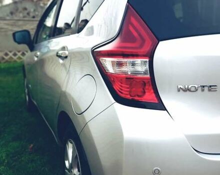 Серый Ниссан Ноут, объемом двигателя 1.2 л и пробегом 36 тыс. км за 12300 $, фото 2 на Automoto.ua