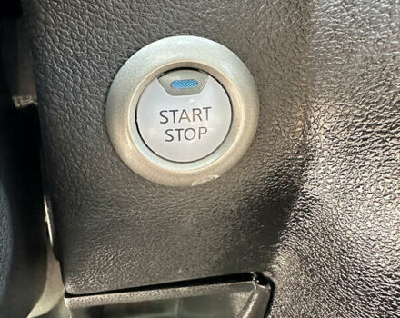 Сірий Ніссан Ноут, об'ємом двигуна 1.2 л та пробігом 68 тис. км за 12500 $, фото 33 на Automoto.ua