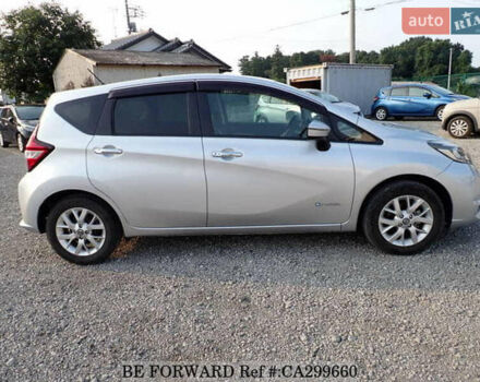 Серый Ниссан Ноут, объемом двигателя 1.2 л и пробегом 34 тыс. км за 11500 $, фото 5 на Automoto.ua