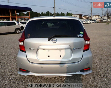 Серый Ниссан Ноут, объемом двигателя 1.2 л и пробегом 34 тыс. км за 11500 $, фото 3 на Automoto.ua