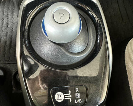 Сірий Ніссан Ноут, об'ємом двигуна 1.2 л та пробігом 68 тис. км за 12500 $, фото 21 на Automoto.ua