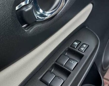 Серый Ниссан Ноут, объемом двигателя 1.2 л и пробегом 36 тыс. км за 12300 $, фото 17 на Automoto.ua