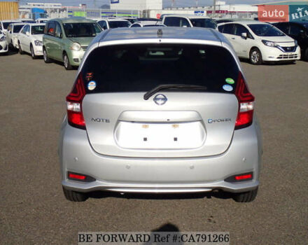 Сірий Ніссан Ноут, об'ємом двигуна 1.2 л та пробігом 90 тис. км за 11900 $, фото 3 на Automoto.ua