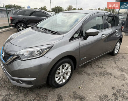 Сірий Ніссан Ноут, об'ємом двигуна 1.2 л та пробігом 61 тис. км за 13190 $, фото 6 на Automoto.ua