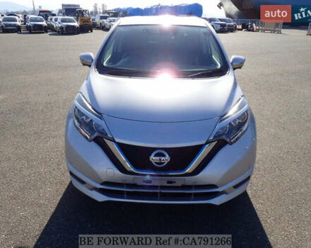 Сірий Ніссан Ноут, об'ємом двигуна 1.2 л та пробігом 90 тис. км за 11900 $, фото 7 на Automoto.ua