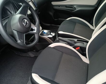 Серый Ниссан Ноут, объемом двигателя 0 л и пробегом 48 тыс. км за 14500 $, фото 2 на Automoto.ua