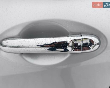 Серый Ниссан Ноут, объемом двигателя 1.2 л и пробегом 67 тыс. км за 12400 $, фото 23 на Automoto.ua