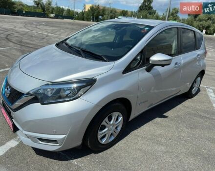 Серый Ниссан Ноут, объемом двигателя 1.2 л и пробегом 93 тыс. км за 12700 $, фото 1 на Automoto.ua