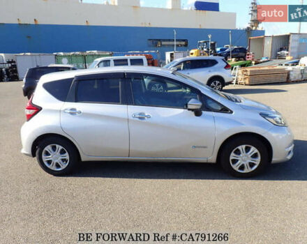 Сірий Ніссан Ноут, об'ємом двигуна 1.2 л та пробігом 90 тис. км за 11900 $, фото 5 на Automoto.ua