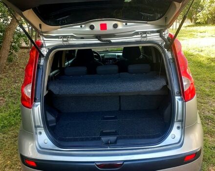 Сірий Ніссан Ноут, об'ємом двигуна 1.5 л та пробігом 192 тис. км за 6000 $, фото 3 на Automoto.ua