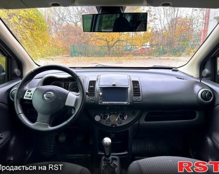 Серый Ниссан Ноут, объемом двигателя 1.4 л и пробегом 209 тыс. км за 5000 $, фото 9 на Automoto.ua