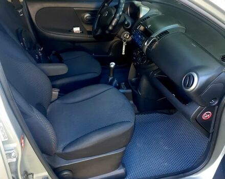 Сірий Ніссан Ноут, об'ємом двигуна 1.5 л та пробігом 192 тис. км за 6000 $, фото 1 на Automoto.ua