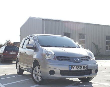 Серый Ниссан Ноут, объемом двигателя 1.4 л и пробегом 158 тыс. км за 5399 $, фото 3 на Automoto.ua