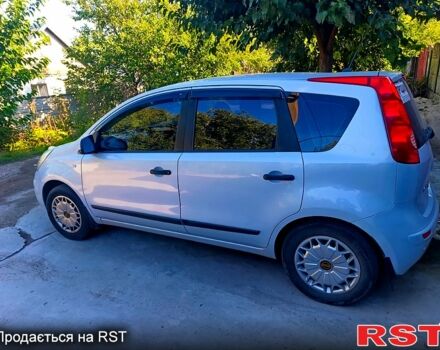 Сірий Ніссан Ноут, об'ємом двигуна 1.4 л та пробігом 172 тис. км за 5800 $, фото 3 на Automoto.ua
