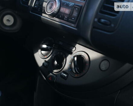 Серый Ниссан Ноут, объемом двигателя 1.4 л и пробегом 158 тыс. км за 5399 $, фото 18 на Automoto.ua