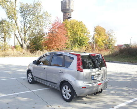 Серый Ниссан Ноут, объемом двигателя 1.4 л и пробегом 158 тыс. км за 5399 $, фото 1 на Automoto.ua