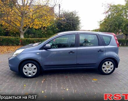 Сірий Ніссан Ноут, об'ємом двигуна 1.6 л та пробігом 240 тис. км за 7000 $, фото 2 на Automoto.ua