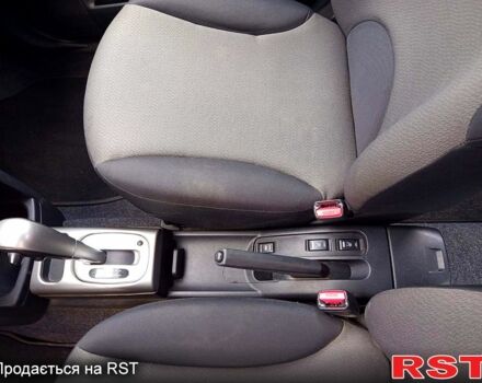 Сірий Ніссан Ноут, об'ємом двигуна 1.6 л та пробігом 240 тис. км за 7000 $, фото 9 на Automoto.ua