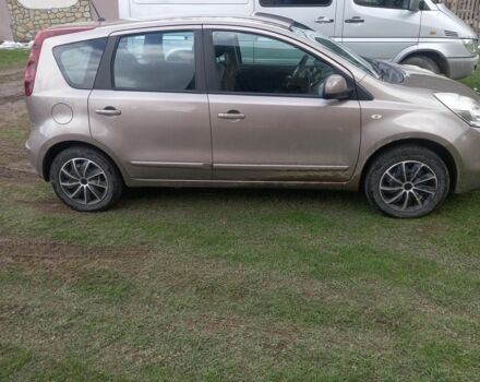 Серый Ниссан Ноут, объемом двигателя 1.4 л и пробегом 250 тыс. км за 5800 $, фото 4 на Automoto.ua