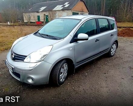 Серый Ниссан Ноут, объемом двигателя 1.5 л и пробегом 291 тыс. км за 6200 $, фото 5 на Automoto.ua