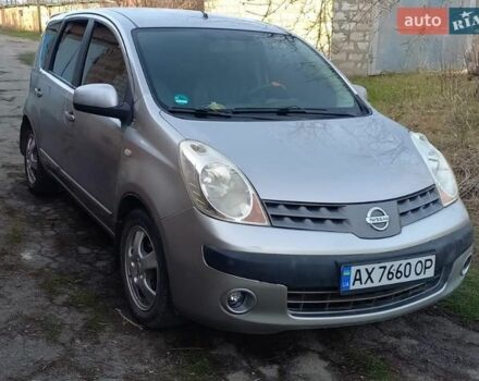 Серый Ниссан Ноут, объемом двигателя 1.39 л и пробегом 280 тыс. км за 4100 $, фото 1 на Automoto.ua