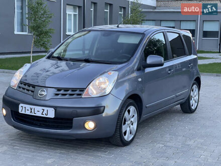 Сірий Ніссан Ноут, об'ємом двигуна 1.6 л та пробігом 210 тис. км за 6800 $, фото 1 на Automoto.ua