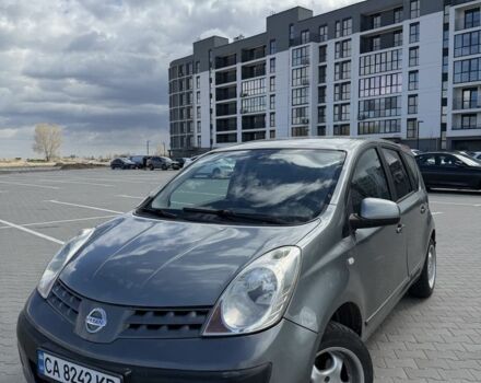 Серый Ниссан Ноут, объемом двигателя 1.6 л и пробегом 280 тыс. км за 4699 $, фото 1 на Automoto.ua